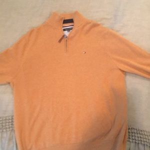 Tommy Hilfiger sweater
